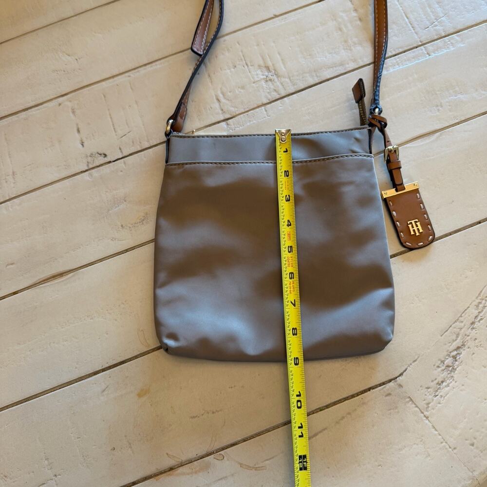 Tommy hilfinger Purse - Picture 4 of 11